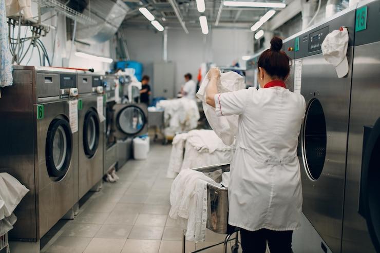 Lavanderia Industrial ABC: Conheça os Benefícios e Dicas para uma Lavagem Eficiente