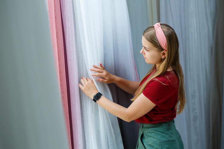 Lavanderia para Cortinas: Dicas Essenciais para Renovar a Elegância da sua Casa
